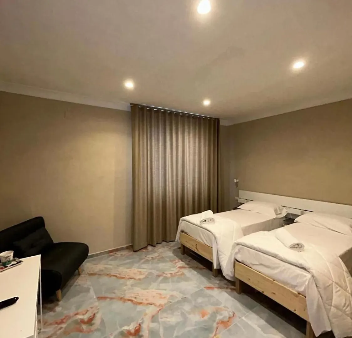 Business House Hotel Naples Italy